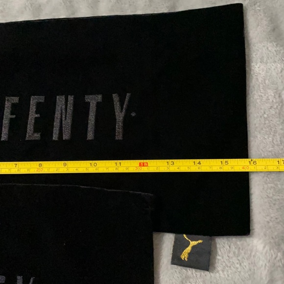 NWT FENTY Velvet Shoe/Slides Drawstring Pouch - Picture 5 of 7